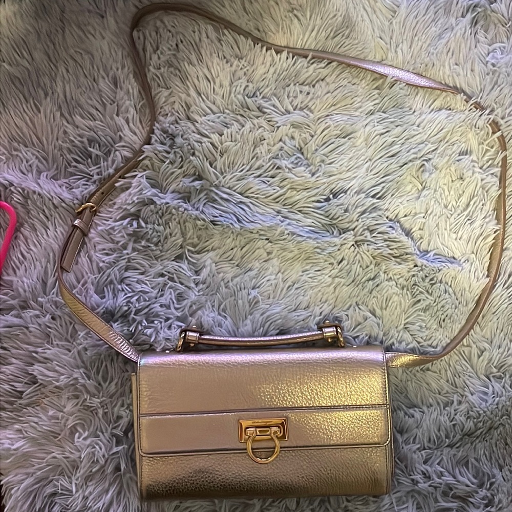Gold Salvatore Ferragamo shoulder bag
